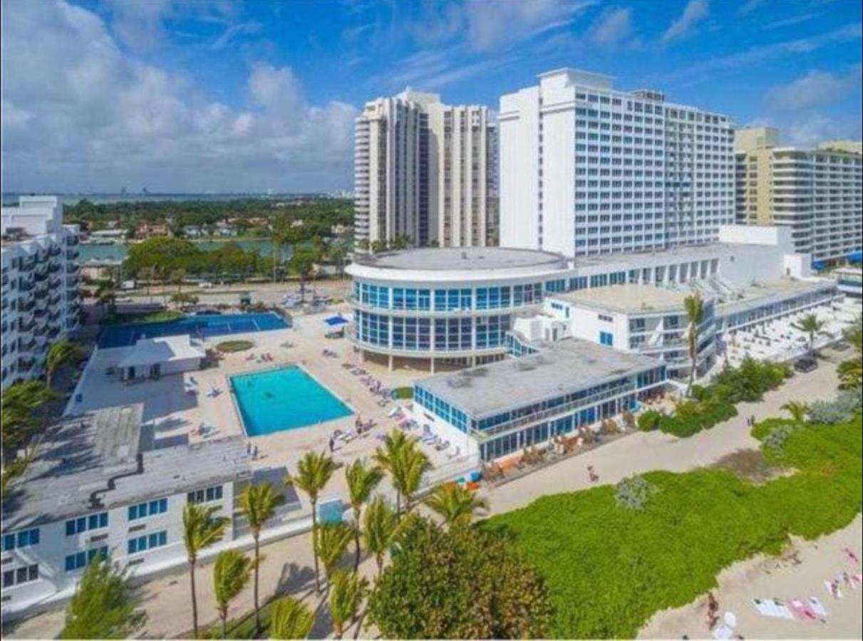 Villa Katy, Beachfront Property Miami Beach Exterior foto