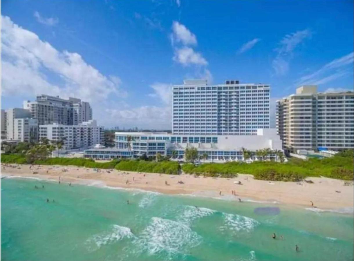 Villa Katy, Beachfront Property Miami Beach Exterior foto